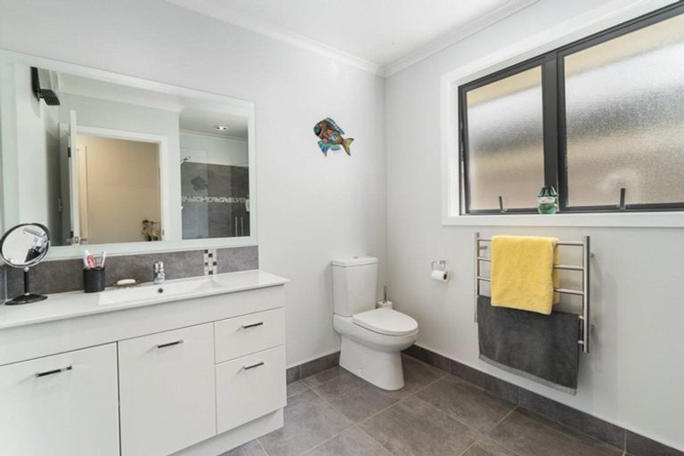 Photo of property in 8b Mead Avenue, Cromwell, 9310