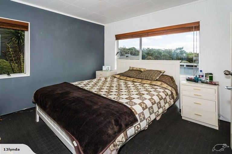 Photo of property in 2/99 Balmain Road, Birkenhead, Auckland, 0626
