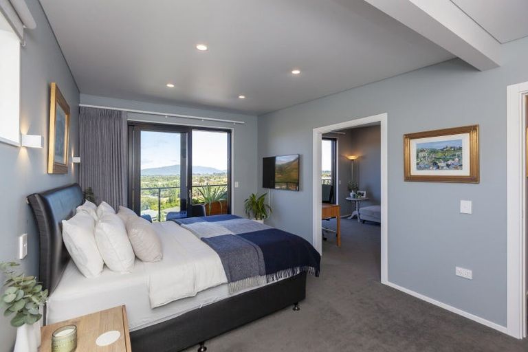 Photo of property in 101 Kakariki Grove, Waikanae, 5036