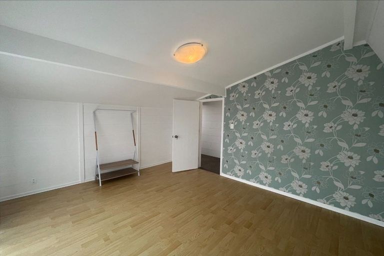 Photo of property in 1/8 Wood Street, Papakura, 2110