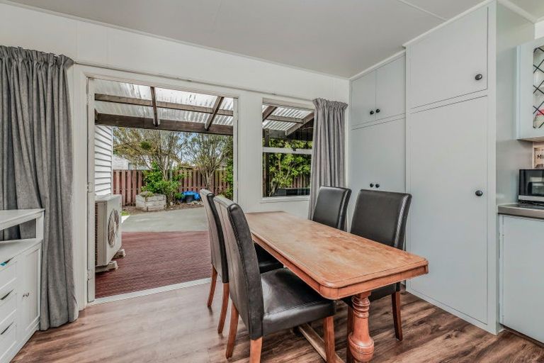 Photo of property in 10 Woodville Street, Leeston, 7632