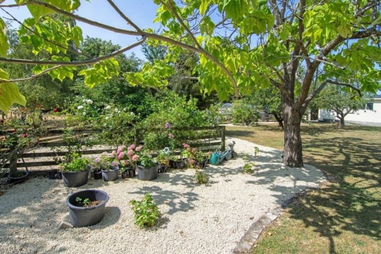 Photo of property in 1447 Martinborough Masterton Road, Gladstone, Masterton, 5884