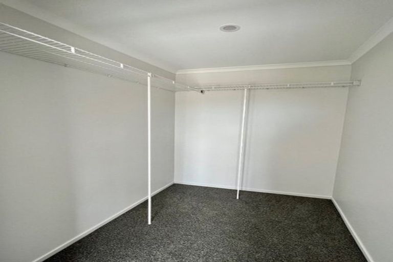 Photo of property in 24 Kerr Crescent, Patumahoe, 2679