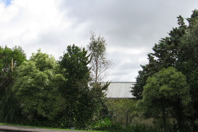 Photo of property in 84d Colwill Road, Massey, Auckland, 0614