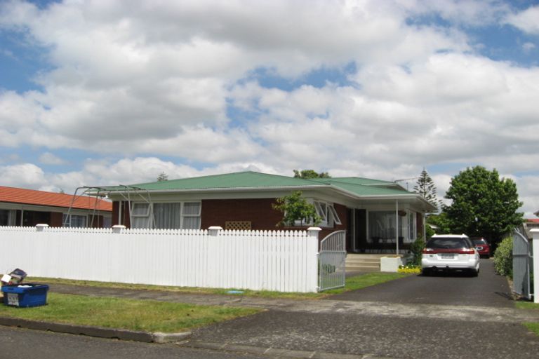Photo of property in 11 Garden Terrace, Pukekohe, 2120