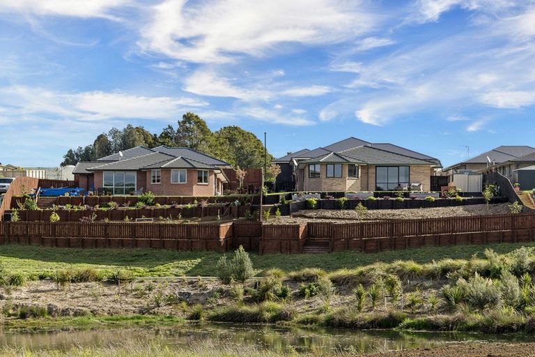 Photo of property in 28 Helenslee Road, Pokeno, 2402