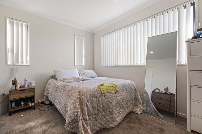 Photo of property in 27 Sun Orchid Avenue, Wiri, Auckland, 2104