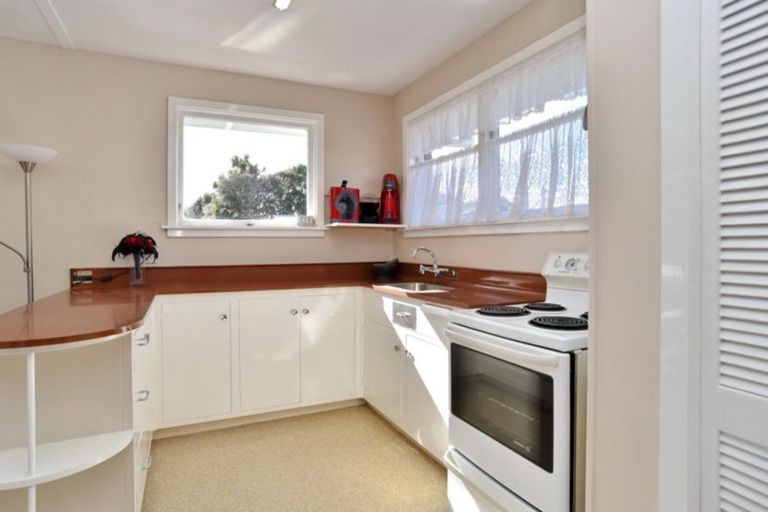 Photo of property in 32 Reynolds Avenue, Bishopdale, Christchurch, 8053