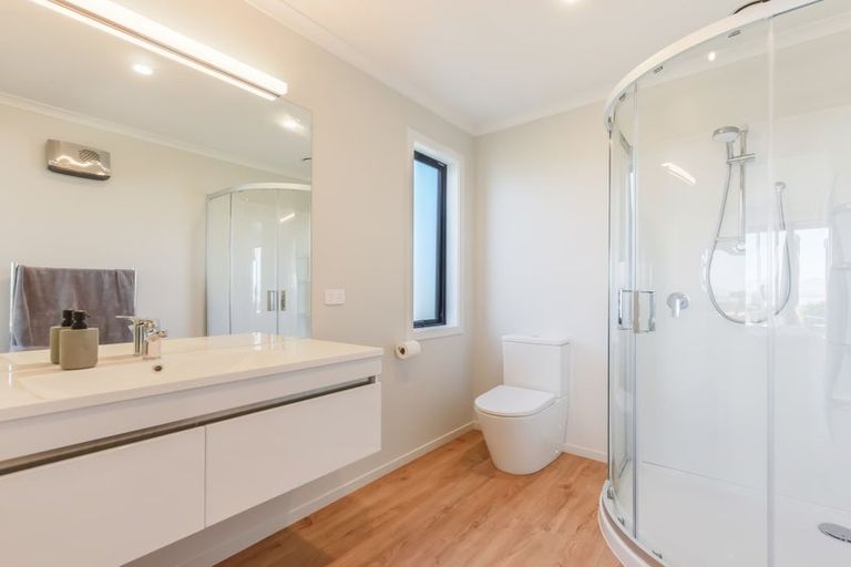 Photo of property in 14 Hill Tops Way, Stoke, Nelson, 7011