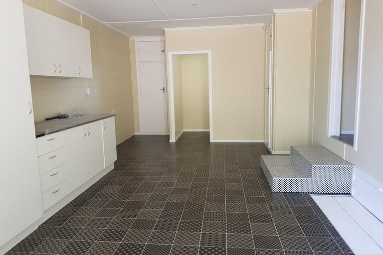 Photo of property in 1/23 Rose Road, Papatoetoe, Auckland, 2025