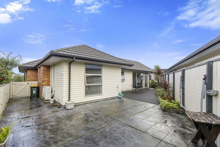 Photo of property in 2 Cataldo Mews, Avalon, Lower Hutt, 5011