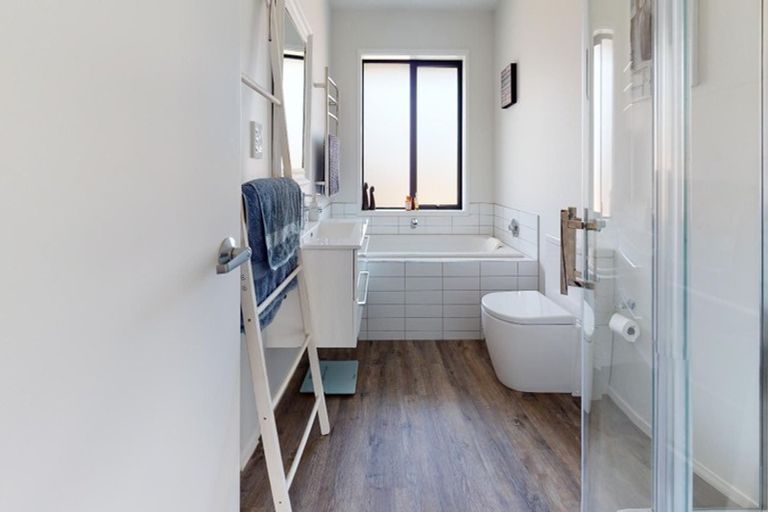 Photo of property in 6 Munro Lane, Rolleston, 7615