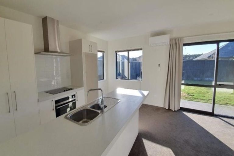 Photo of property in 36 Wallingford Crescent, Rolleston, 7615