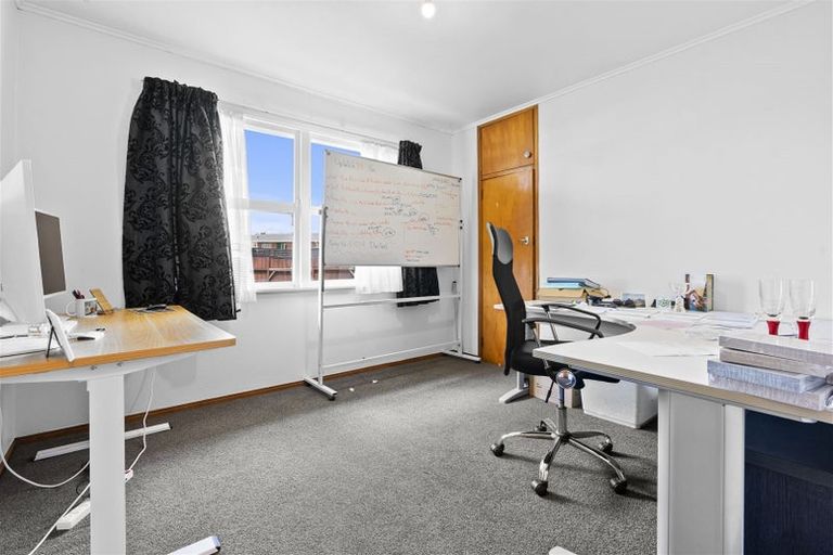 Photo of property in 433 Great South Road, Opaheke, Papakura, 2113