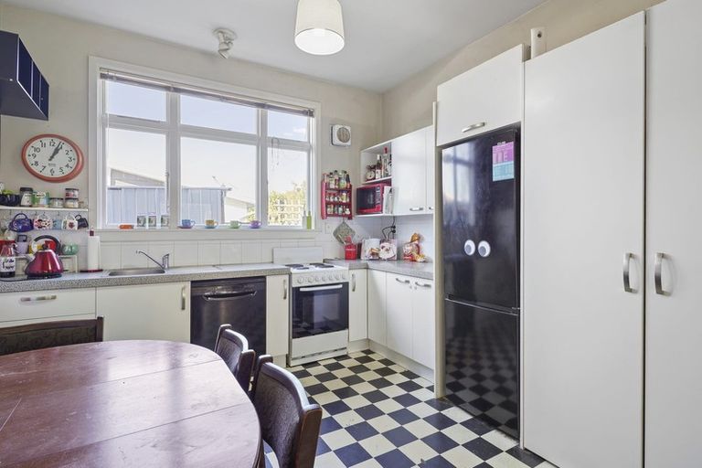 Photo of property in 12 Frederick Street, Waltham, Christchurch, 8011