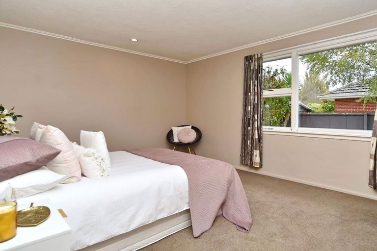 Photo of property in 56 Wingate Street, Redwood, Christchurch, 8051