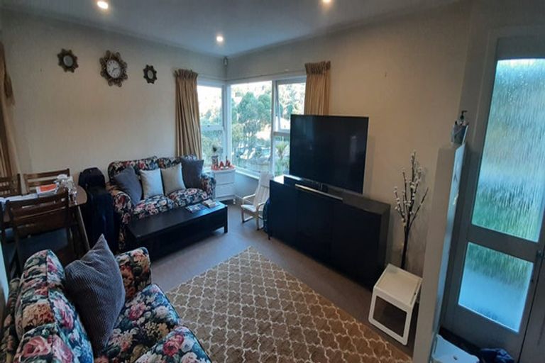 Photo of property in 60 Moore Street, Hillcrest, Auckland, 0627