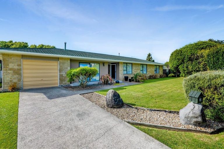 Photo of property in 2 Bronte Place, Whalers Gate, New Plymouth, 4310