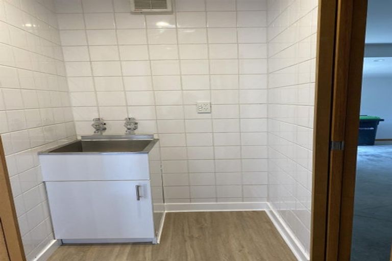 Photo of property in 12b George Street, Riccarton, Christchurch, 8041