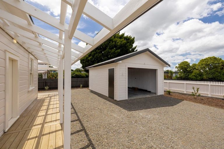 Photo of property in 45 Thyra Street, Dannevirke, 4930