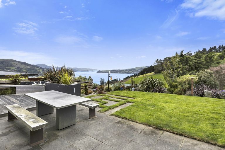 Photo of property in 349 Highcliff Road, Highcliff, Dunedin, 9013