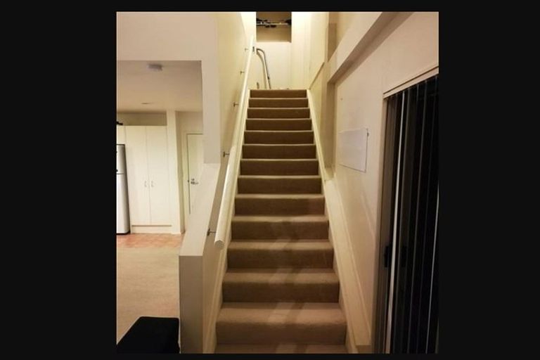 Photo of property in 17f/30 Westward Ho, Glen Eden, Auckland, 0602