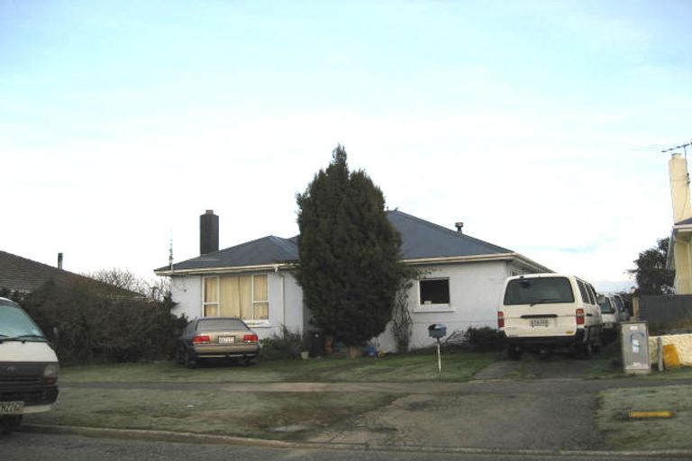 Photo of property in 17 Dyson Street, Strathern, Invercargill, 9812