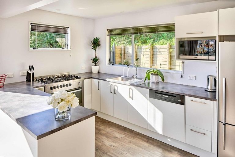 Photo of property in 13 Yarrow Place, Papakowhai, Porirua, 5024