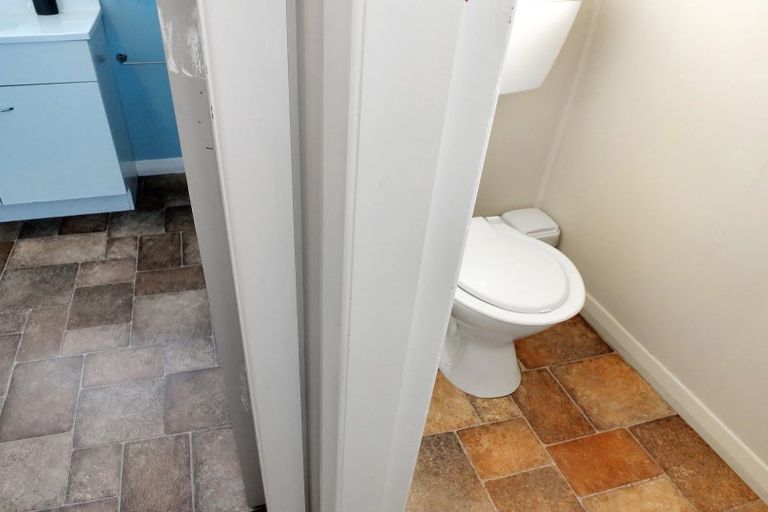 Photo of property in 20 Mack Street, Foxton Beach, Foxton, 4815