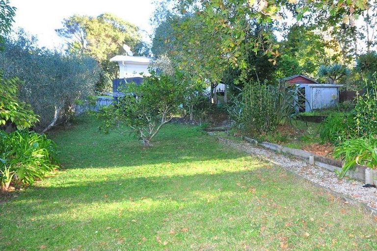 Photo of property in 79 Gledstane Road, Stanmore Bay, Whangaparaoa, 0932