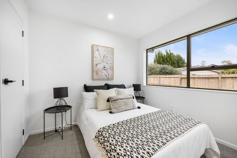 Photo of property in 2/60 Cherry Road, Bucklands Beach, Auckland, 2014