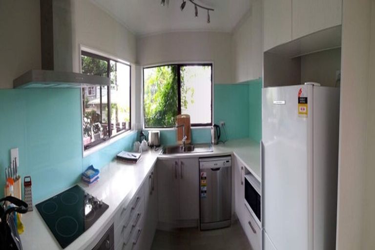 Photo of property in 1/10 Chapman Road, Te Atatu Peninsula, Auckland, 0610