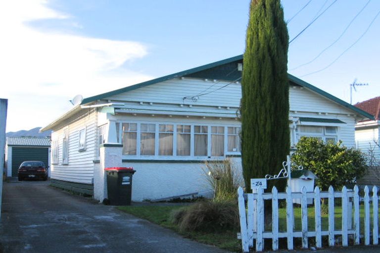 Photo of property in 24 Bristol Square, Hutt Central, Lower Hutt, 5010