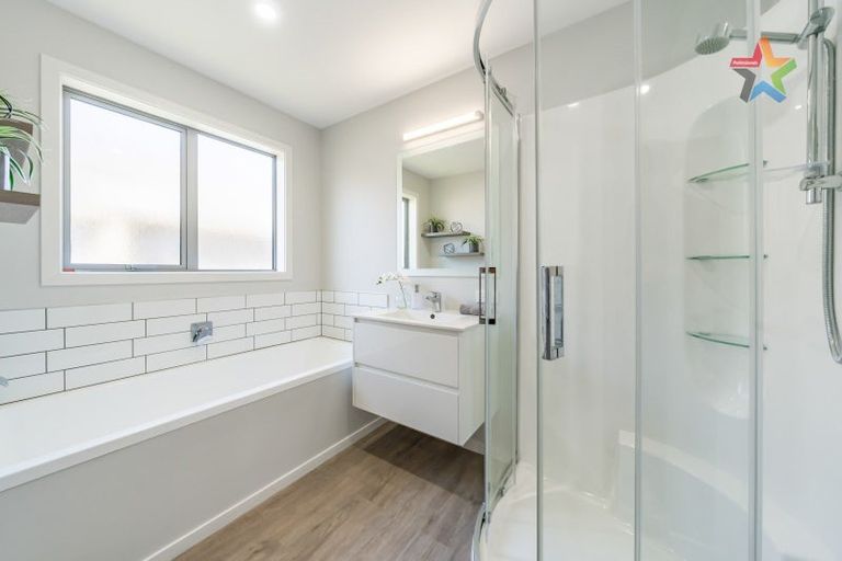 Photo of property in 299a Oxford Terrace, Avalon, Lower Hutt, 5011