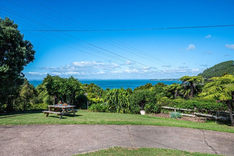 Photo of property in 69 Cornwallis Road, Cornwallis, Auckland, 0604