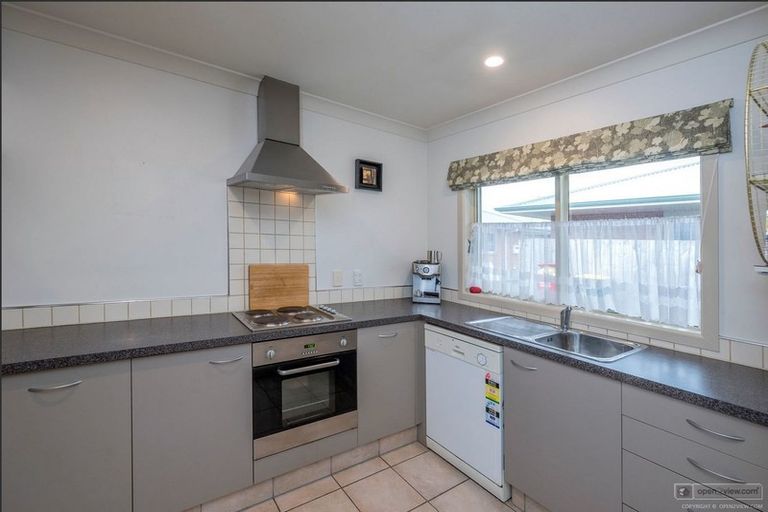 Photo of property in 20b Reeve Street, Levin, 5510