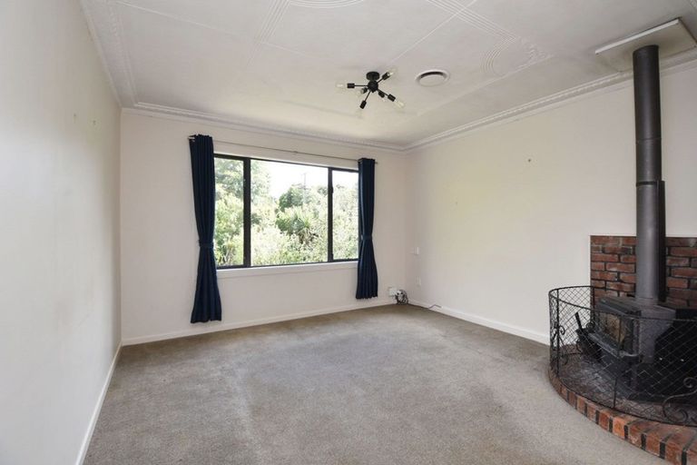Photo of property in 37 Rata Road, Otatara, Invercargill, 9879