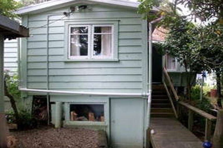 Photo of property in 34 Government Road, Raglan, 3225