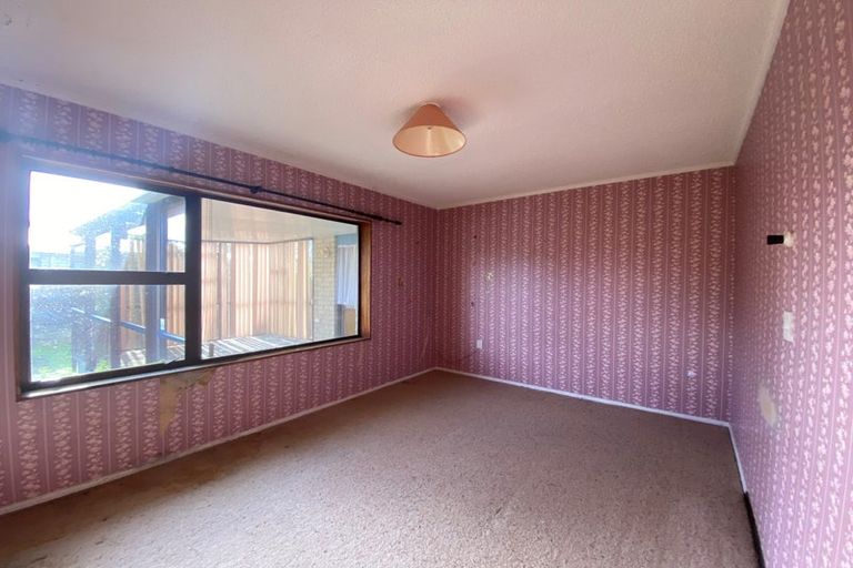 Photo of property in 9 Te Whena Place, Waitara, 4320