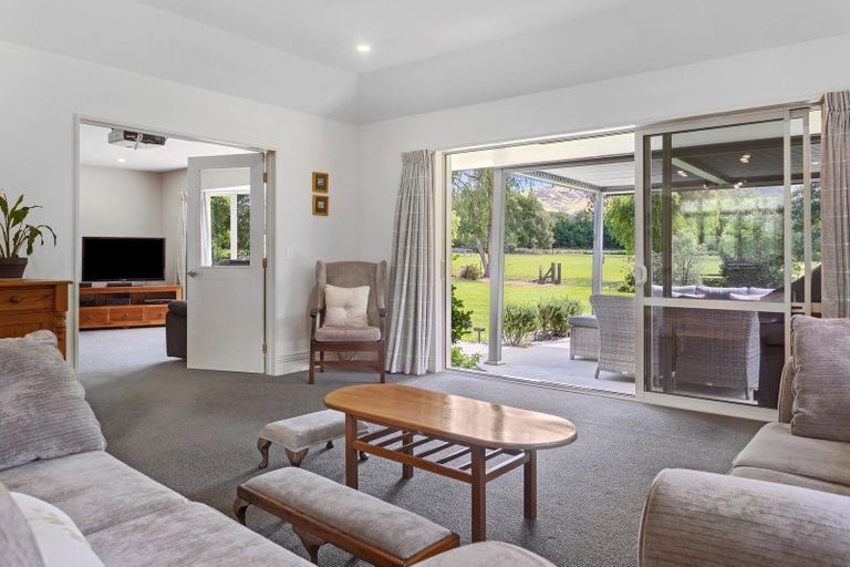 Photo of property in 70 Victoria Street, Oxford, 7430