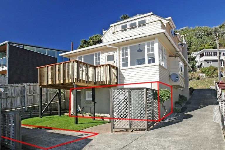 Photo of property in 27a Pinnacle Street, Seatoun, Wellington, 6022