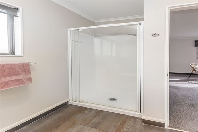 Photo of property in 37 Spyglass Lane, Whitby, Porirua, 5024