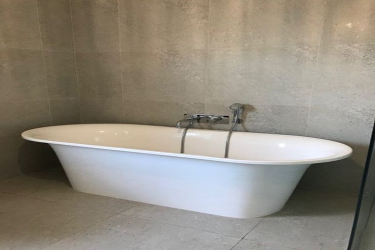 Photo of property in 18 Ernest Place, Brightwater, 7022