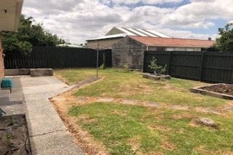 Photo of property in 14 Leeds Street, Silverdale, Hamilton, 3216