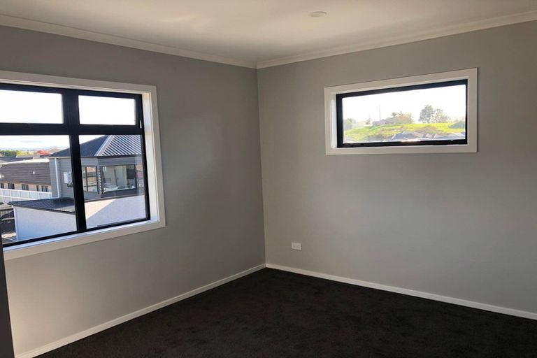 Photo of property in 4/15 Onukutara Place, Huntington, Hamilton, 3281