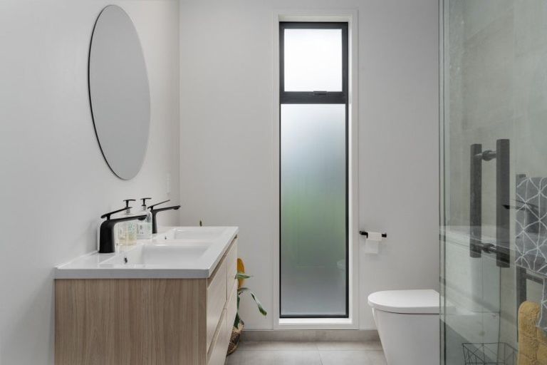 Photo of property in 37 Kohunga Crescent, Bottle Lake, Christchurch, 8083