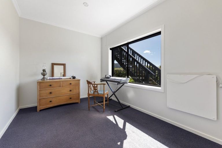 Photo of property in 19 Shandon Street, Roseneath, Port Chalmers, 9023