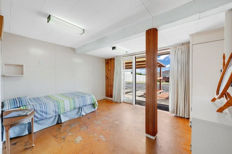 Photo of property in 41 Bradbury Road, Botany Downs, Auckland, 2010