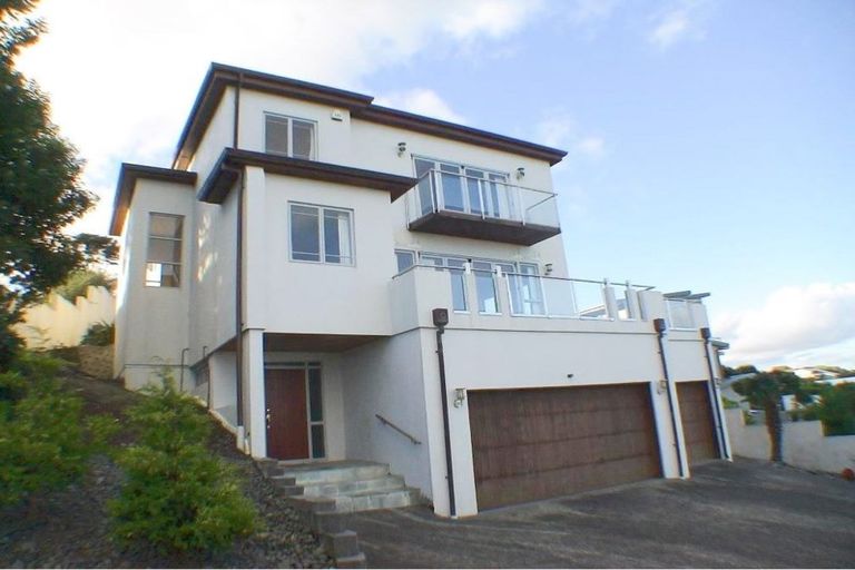 Photo of property in 9 Graceview Way, West Harbour, Auckland, 0618