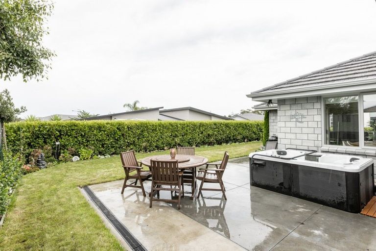 Photo of property in 13 Percy Berry Place, Havelock North, 4130